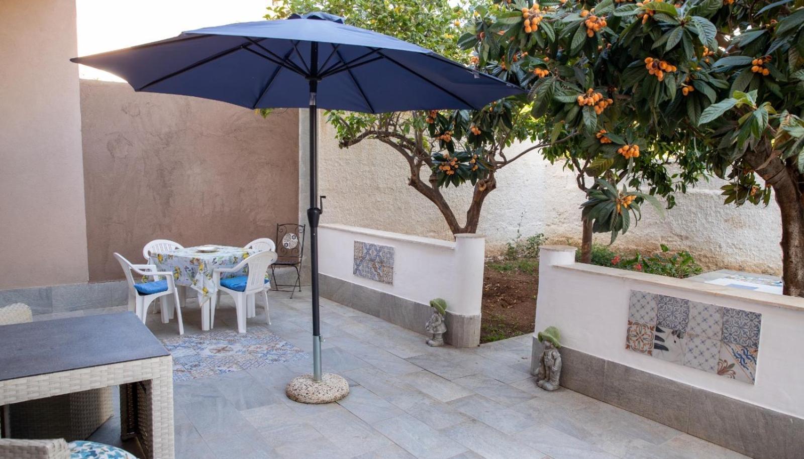 Residence Prato Ериче Екстер'єр фото